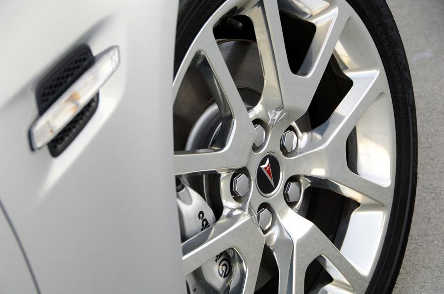  Pontiac G8 GXP 2009 года  (фото 73 из 79)